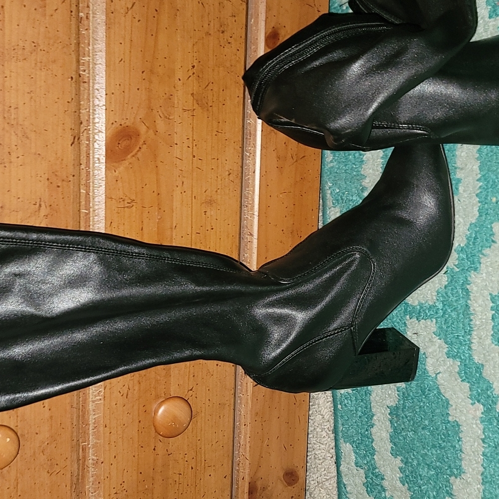 Black boots